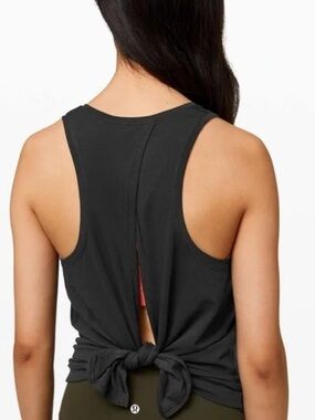 Lululemon All Tied Up Tank Size 6 Black Medium Workout Bundle Green Read Details